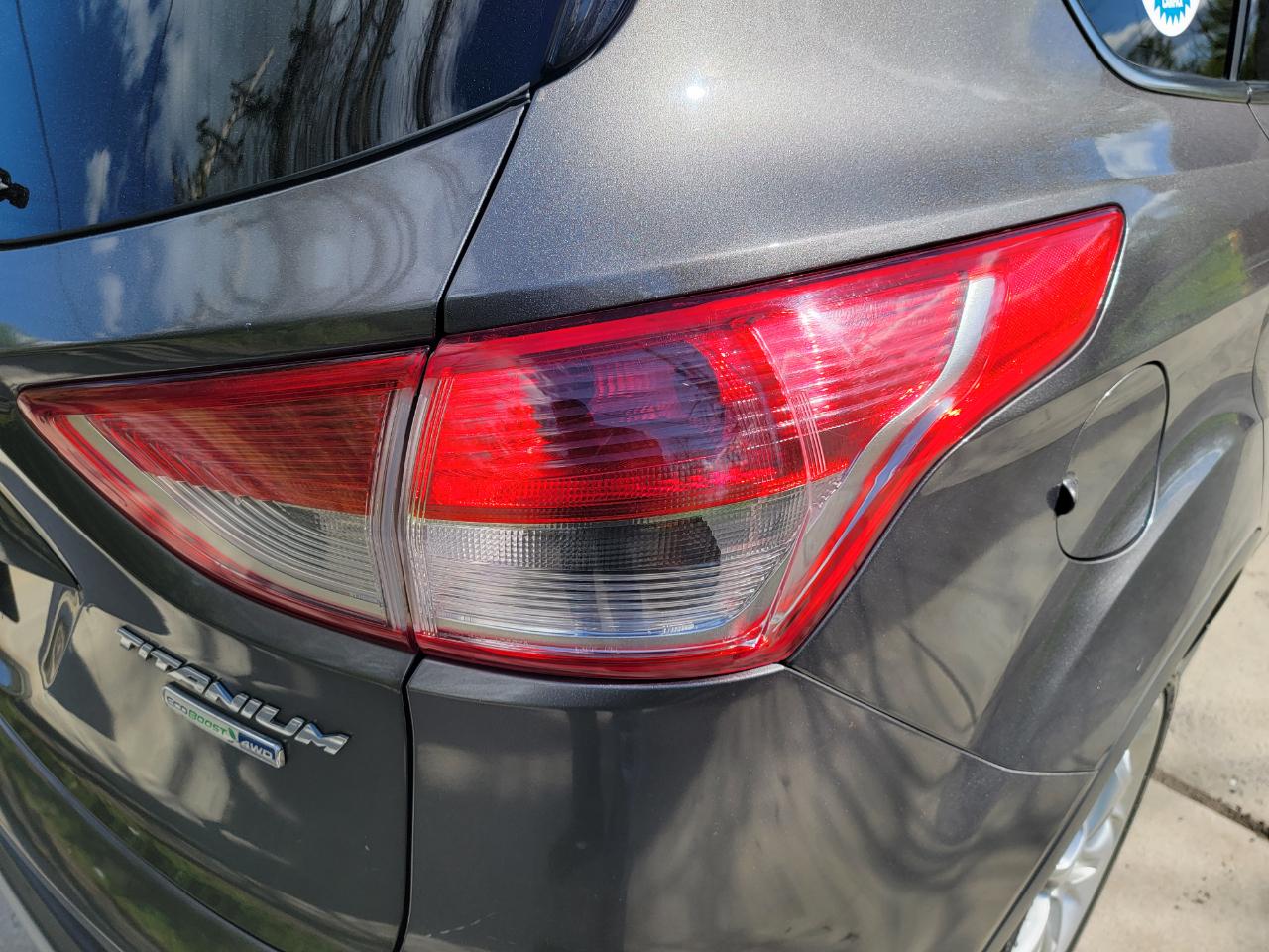 Ford Escape Titanium 4WD 2013