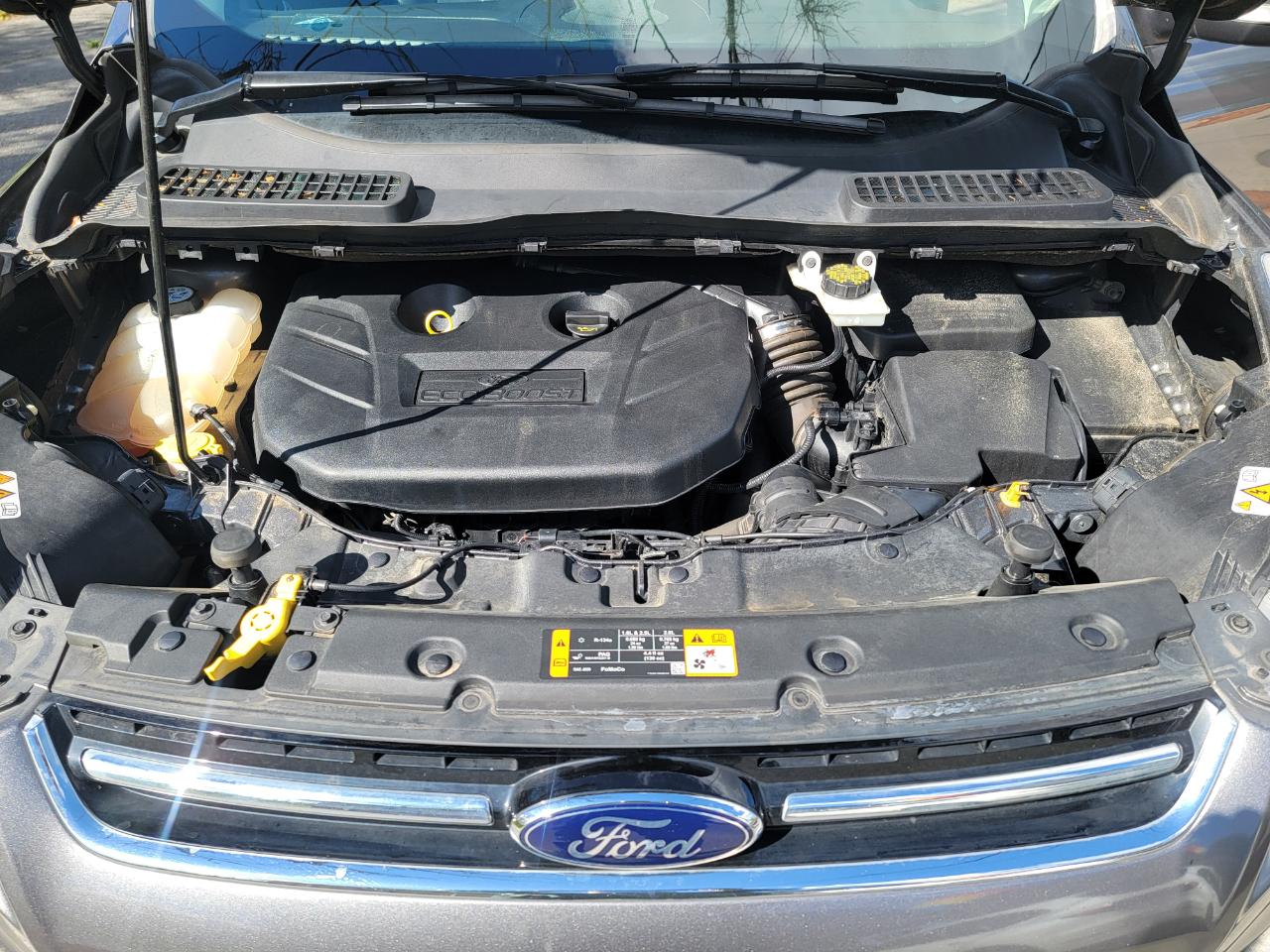 Ford Escape Titanium 4WD 2013