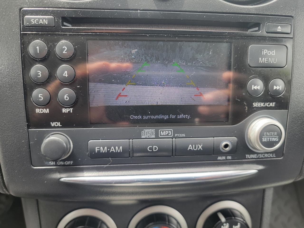 Nissan Rogue S AWD 2011