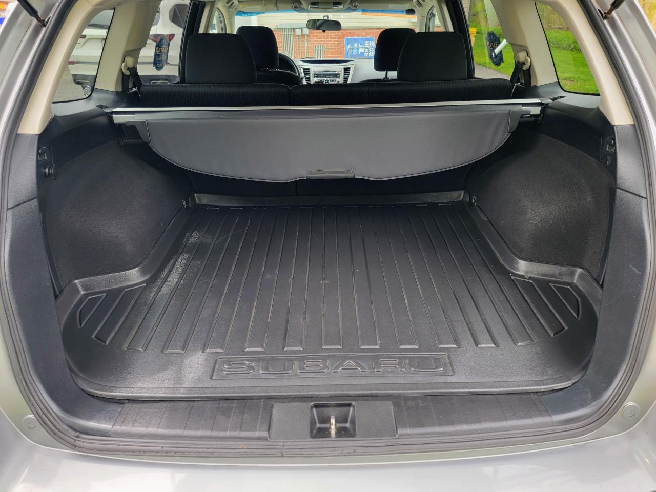 Subaru Outback 2.5i Premium 2010
