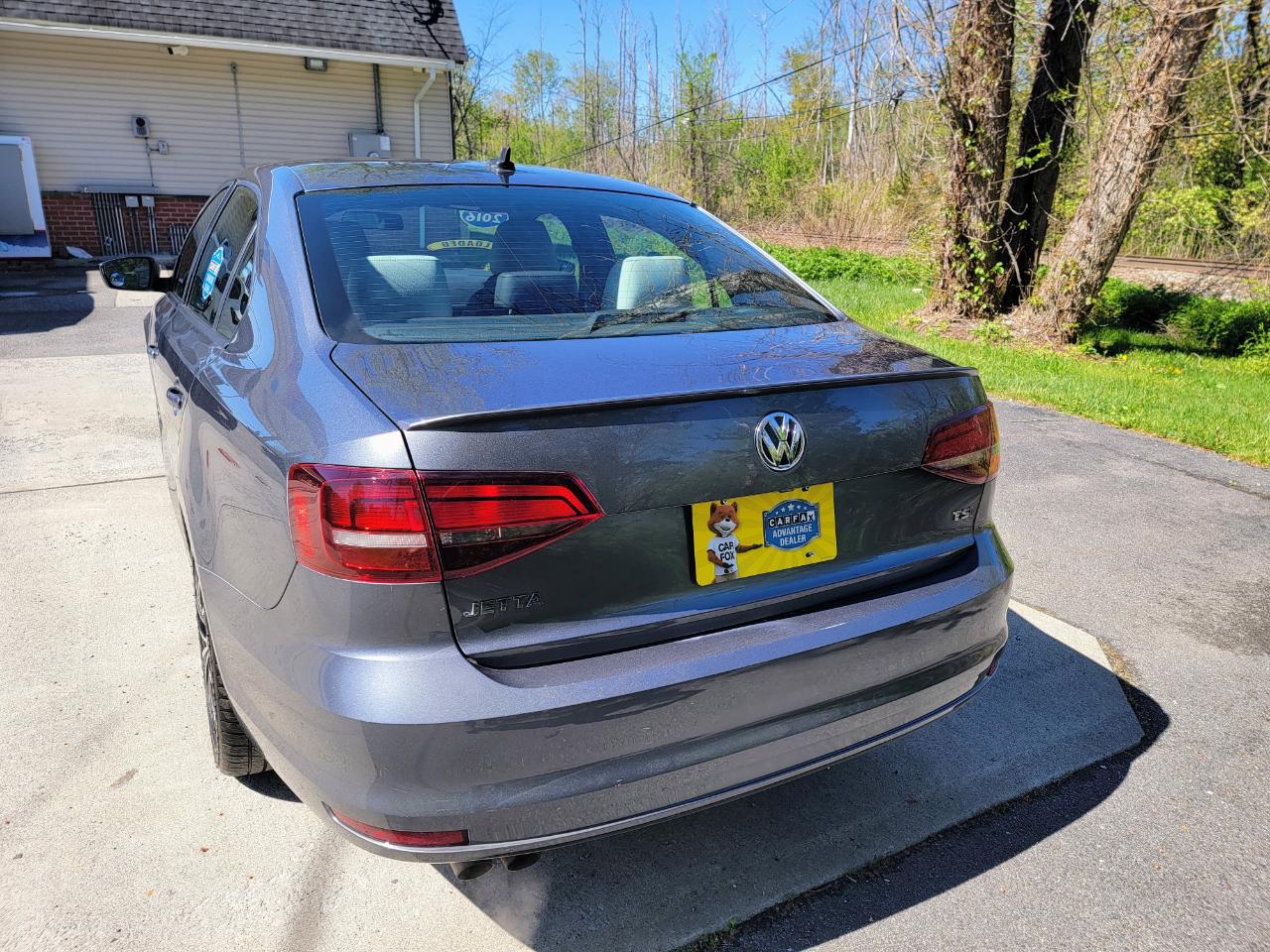 Volkswagen Jetta SE 6A 2016