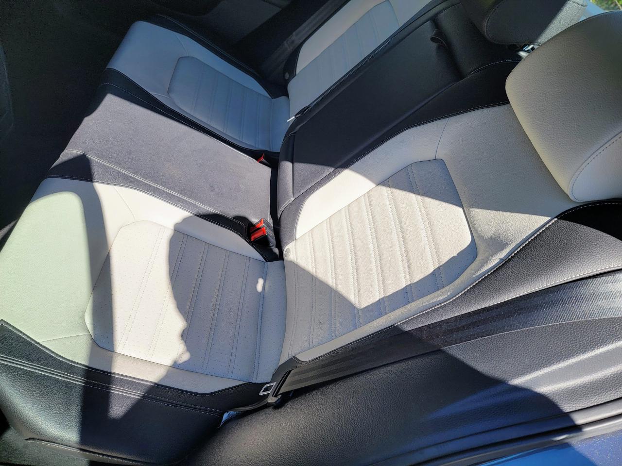 Volkswagen Jetta SE 6A 2016