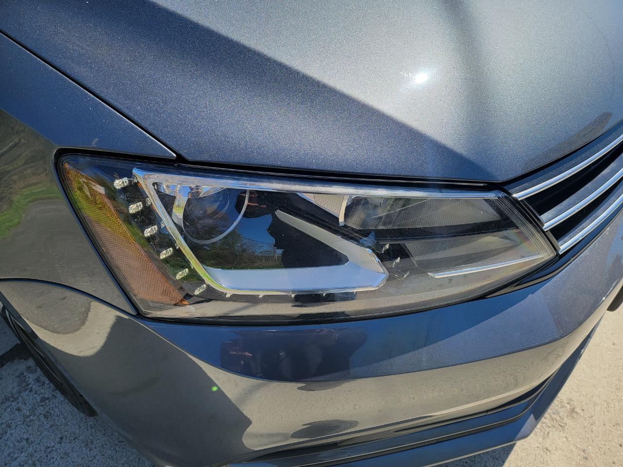 Volkswagen Jetta SE 6A 2016