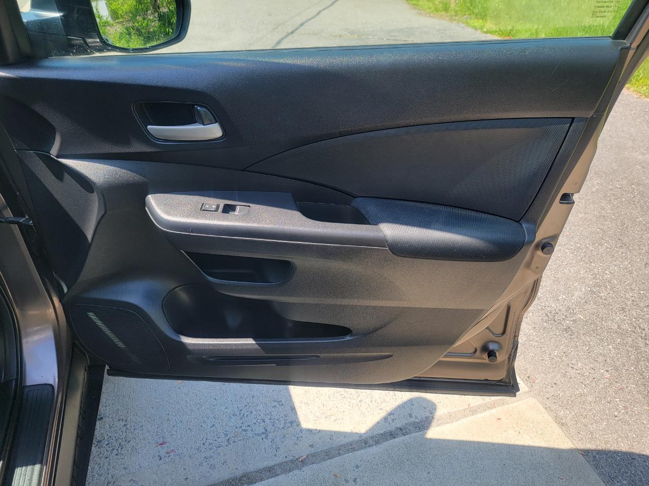 Honda CR-V LX 4WD 5-Speed AT 2014