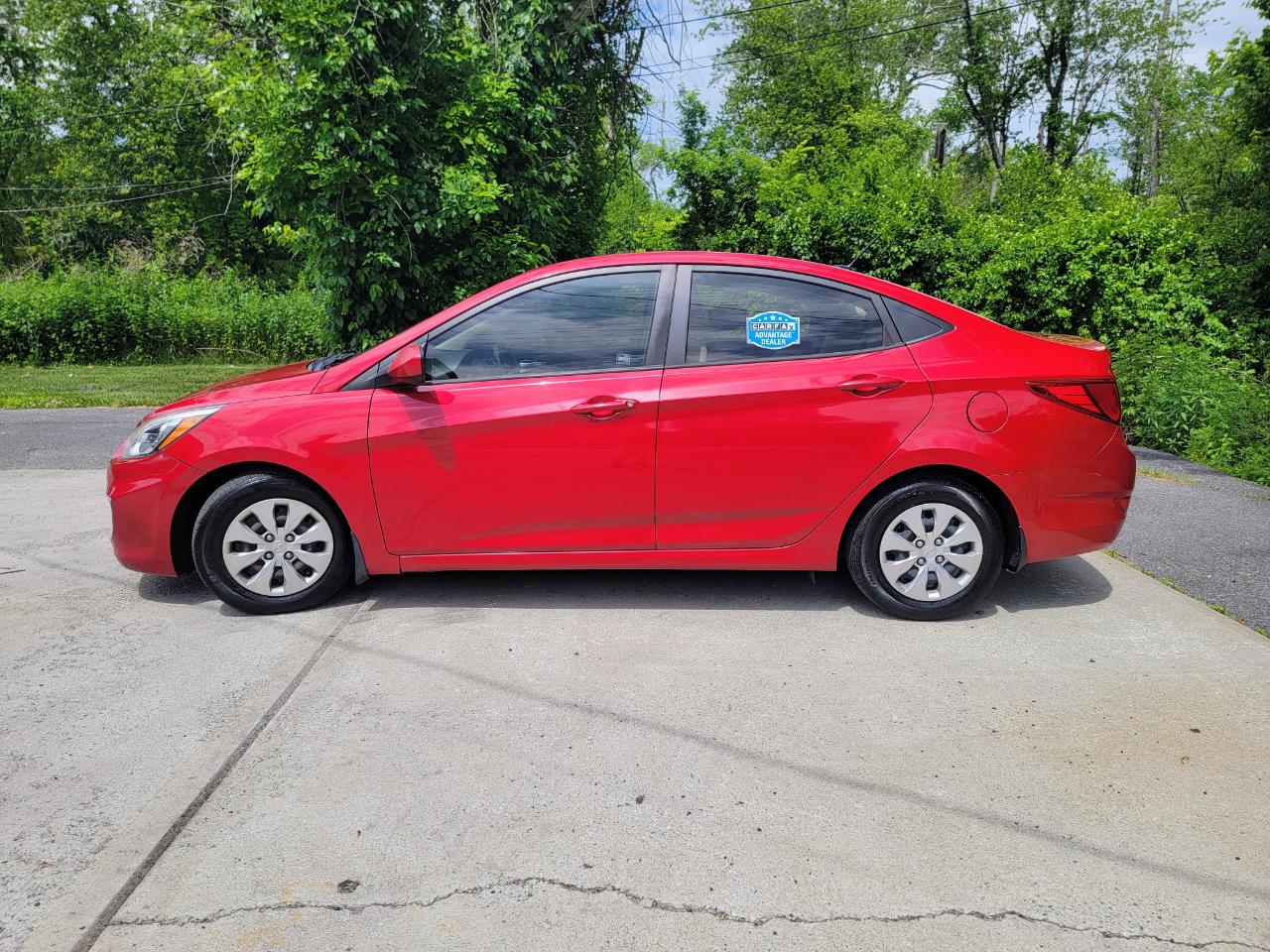 Hyundai Accent SE 4-Door 6A 2017