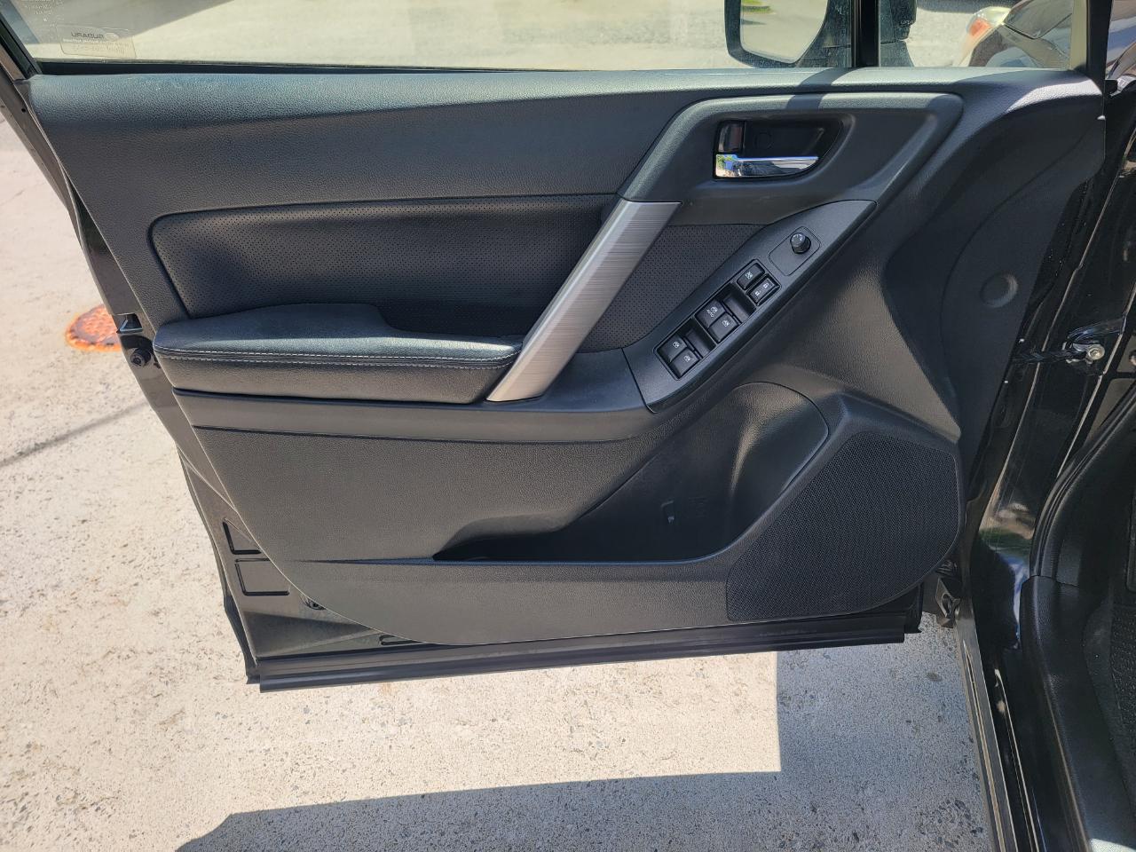 Subaru Forester 2.5i Limited 2016
