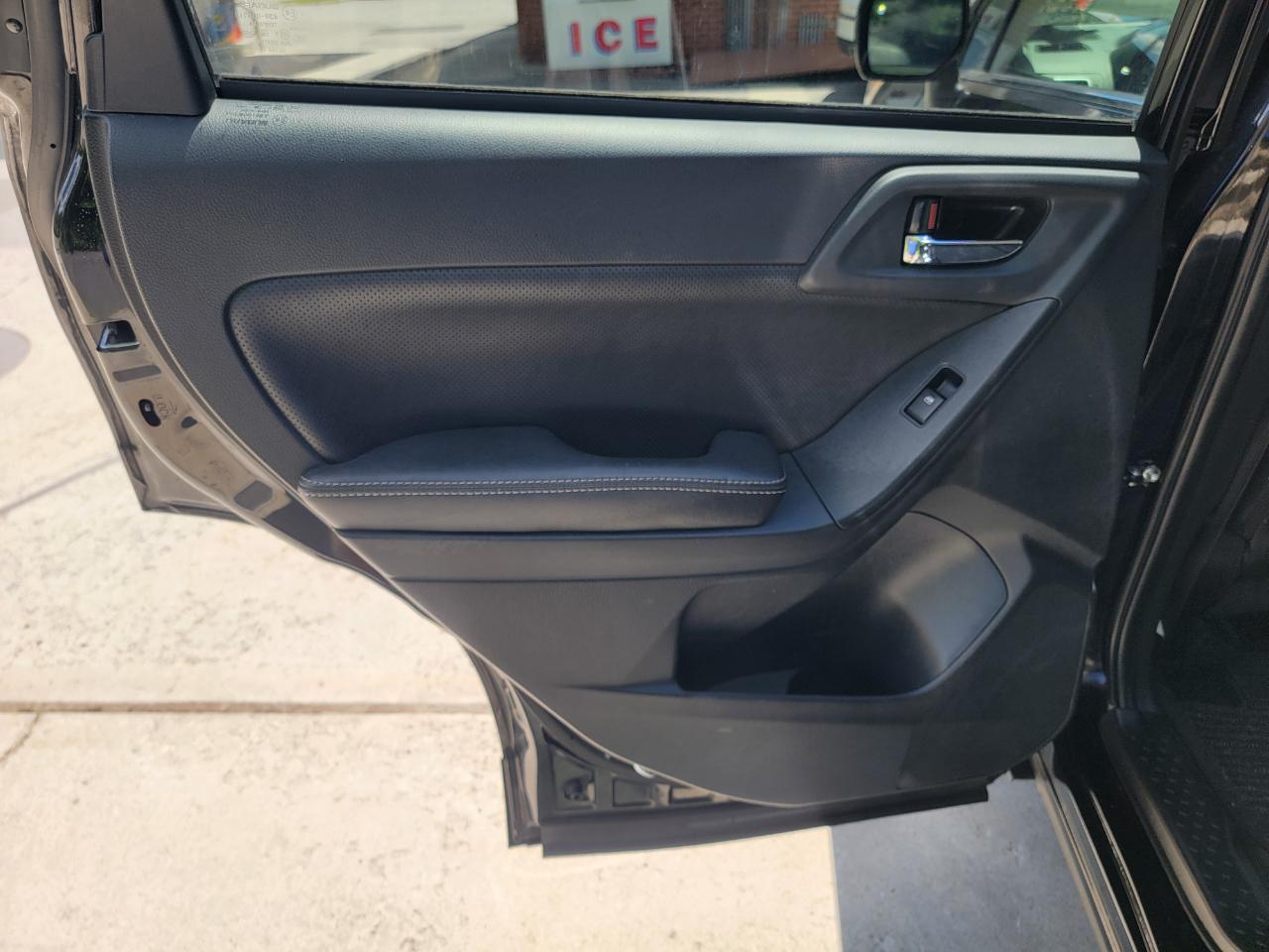 Subaru Forester 2.5i Limited 2016
