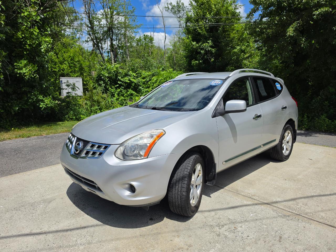 Nissan Rogue S AWD 2011