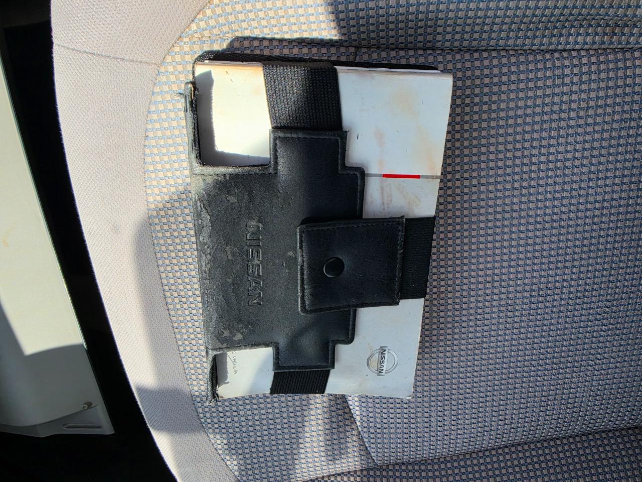 Nissan Rogue S AWD 2011