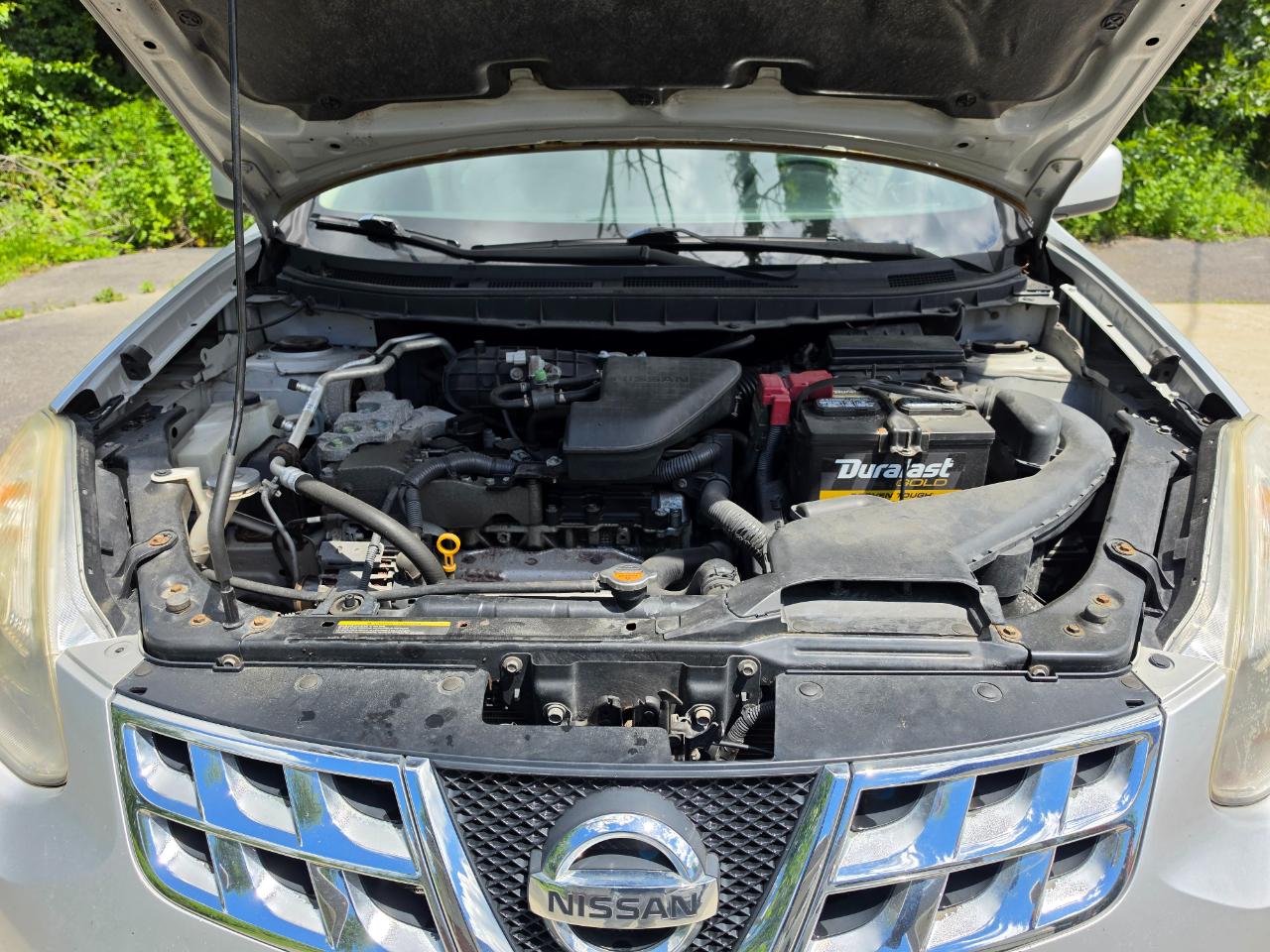Nissan Rogue S AWD 2011