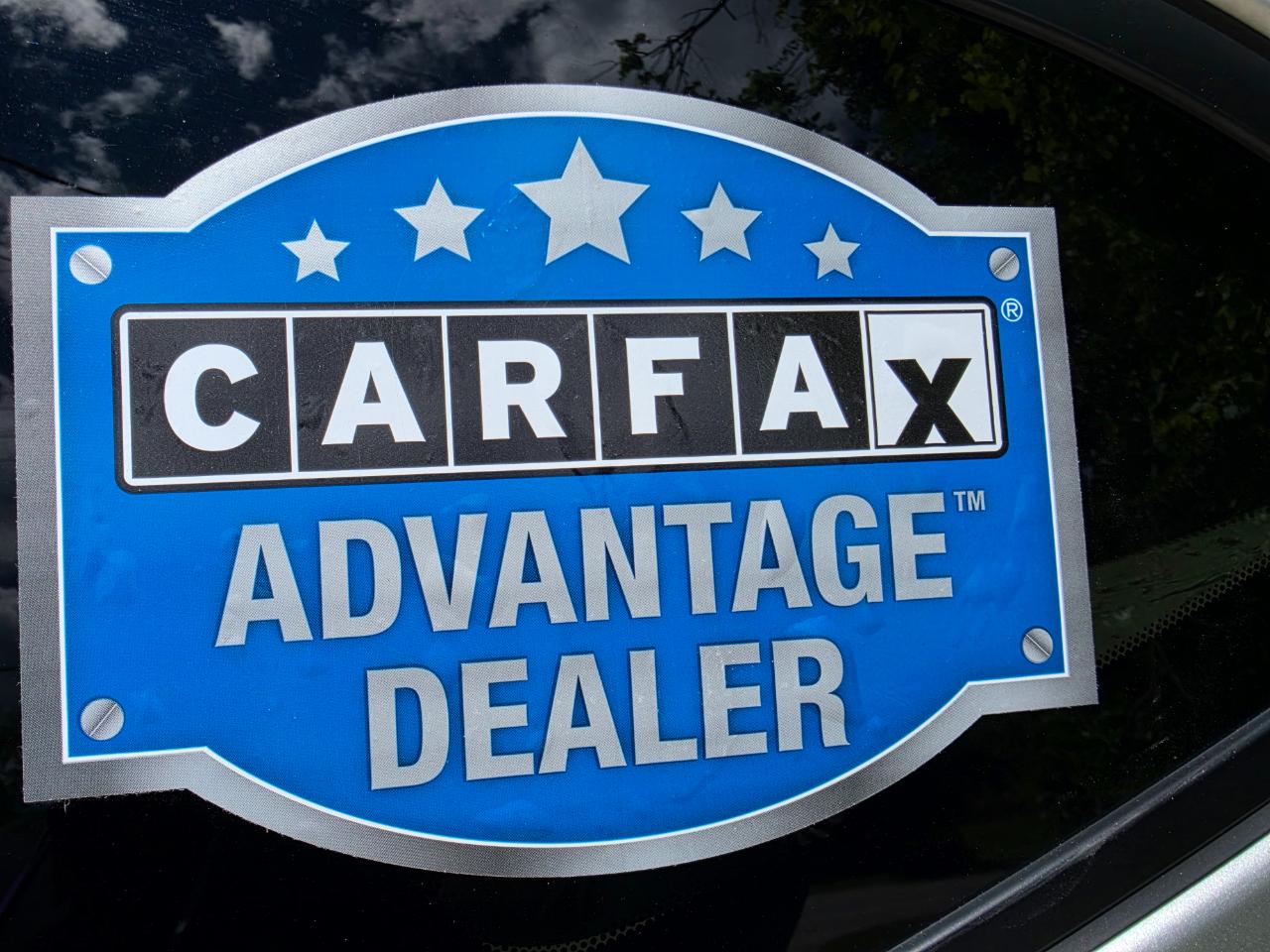 Nissan Rogue S AWD 2011