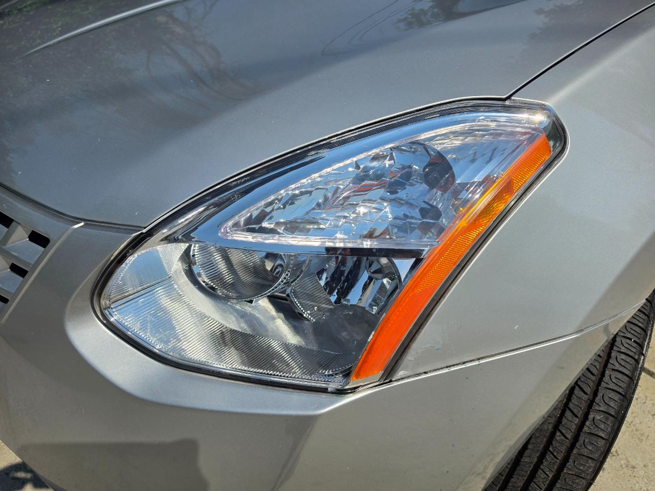 Nissan Rogue S AWD 2010
