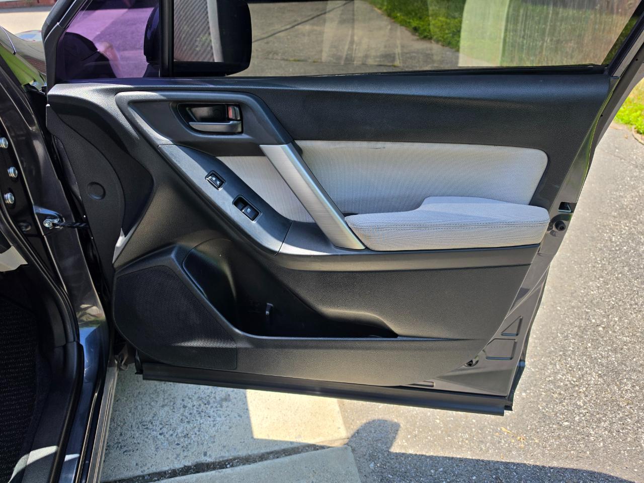 Subaru Forester 2.5i Premium 2015