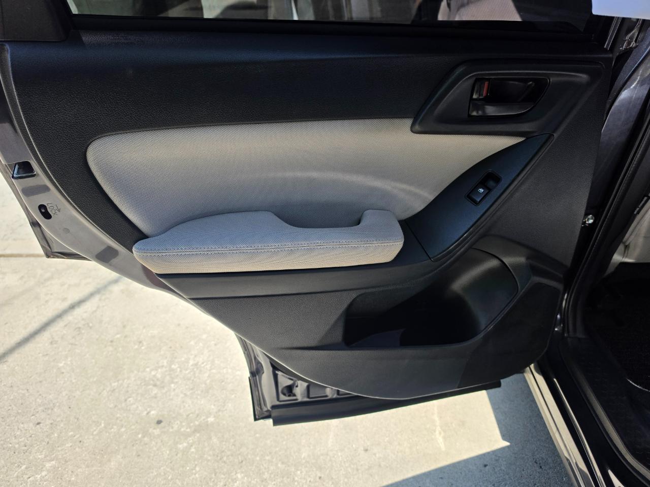 Subaru Forester 2.5i Premium 2015