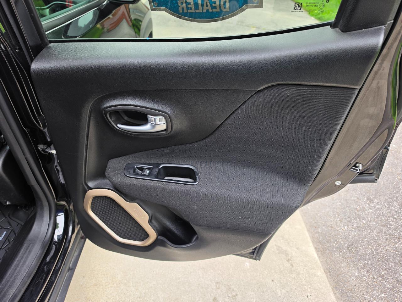 Jeep Renegade Latitude 4WD 2016