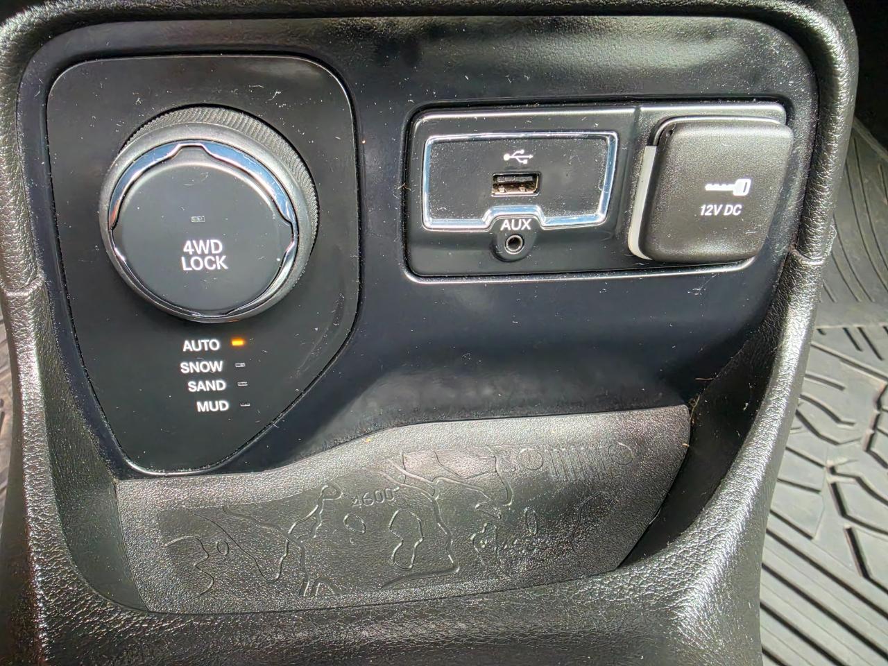 Jeep Renegade Latitude 4WD 2016