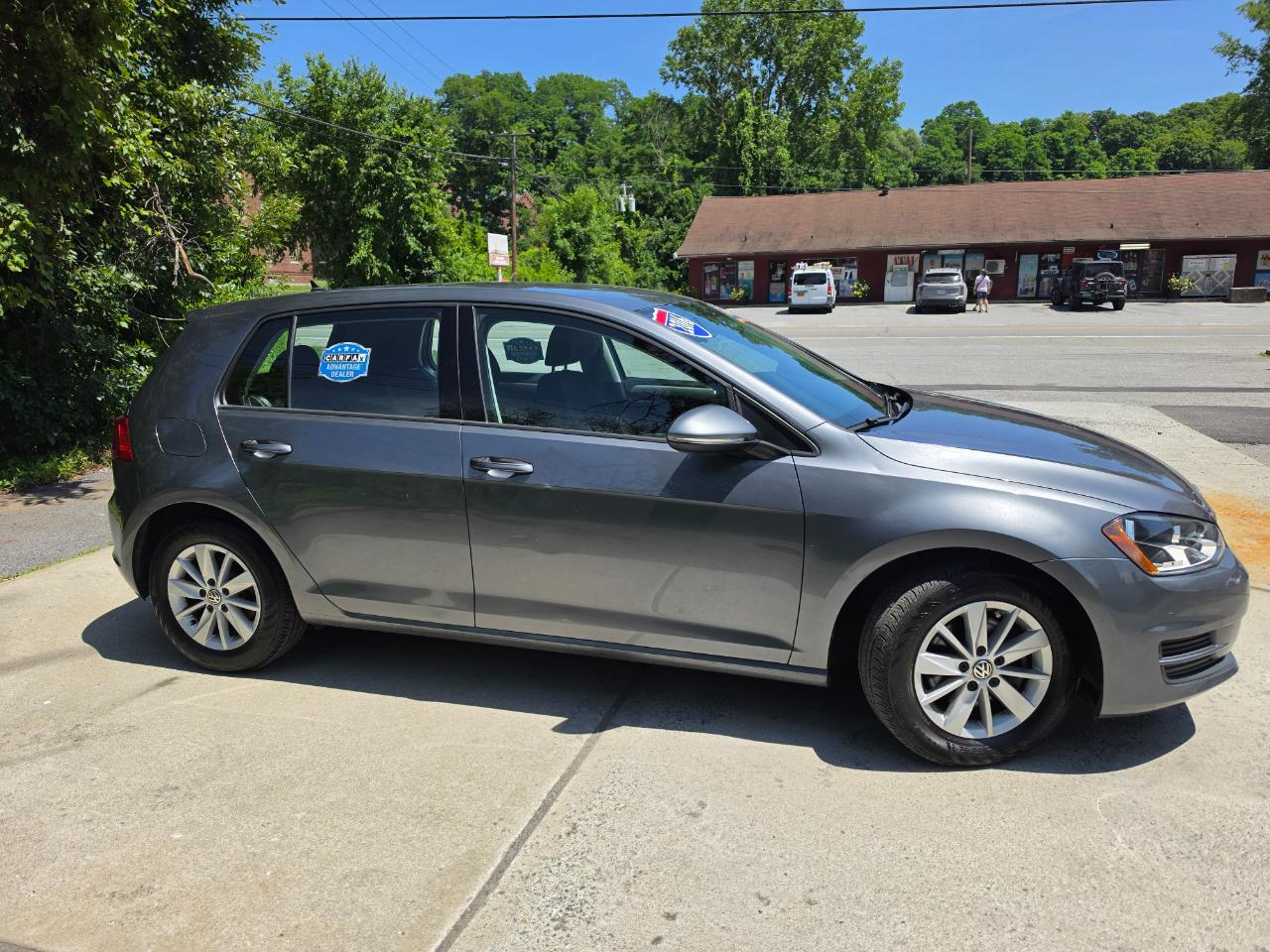 Volkswagen Golf TSI S 5M 2016
