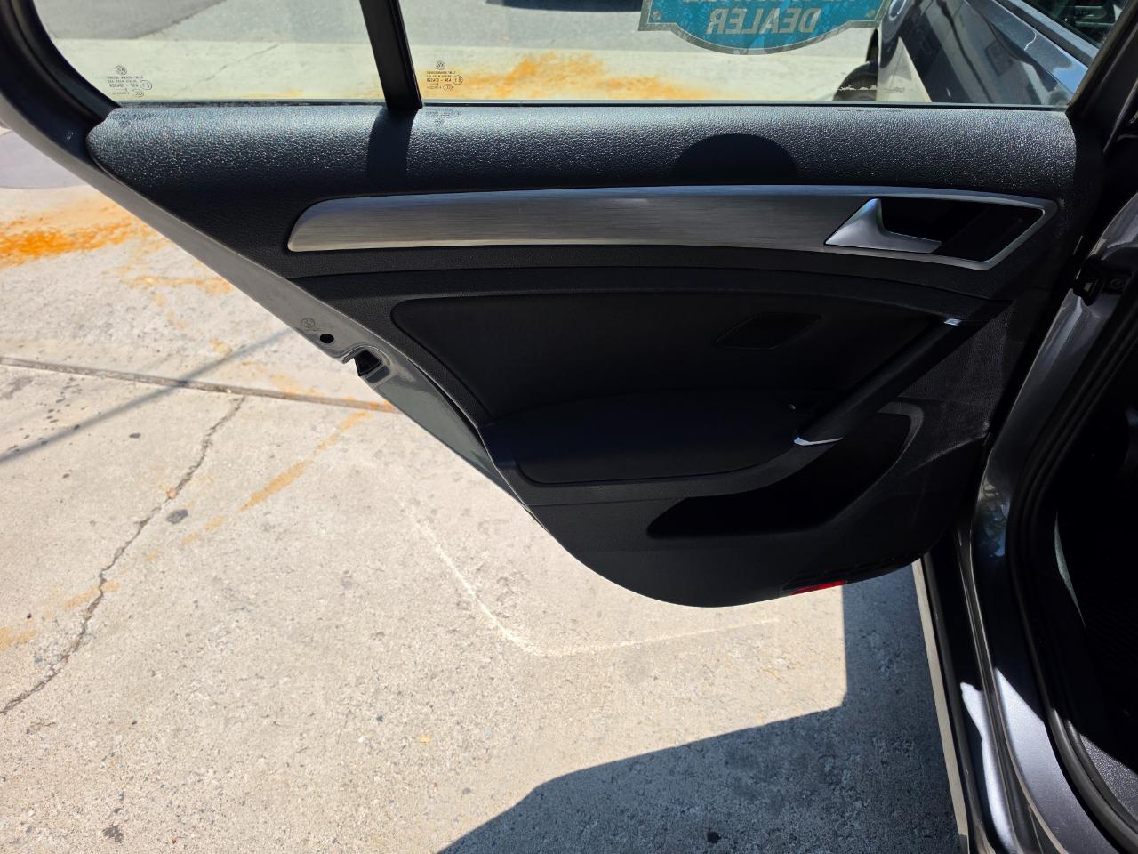 Volkswagen Golf TSI S 5M 2016