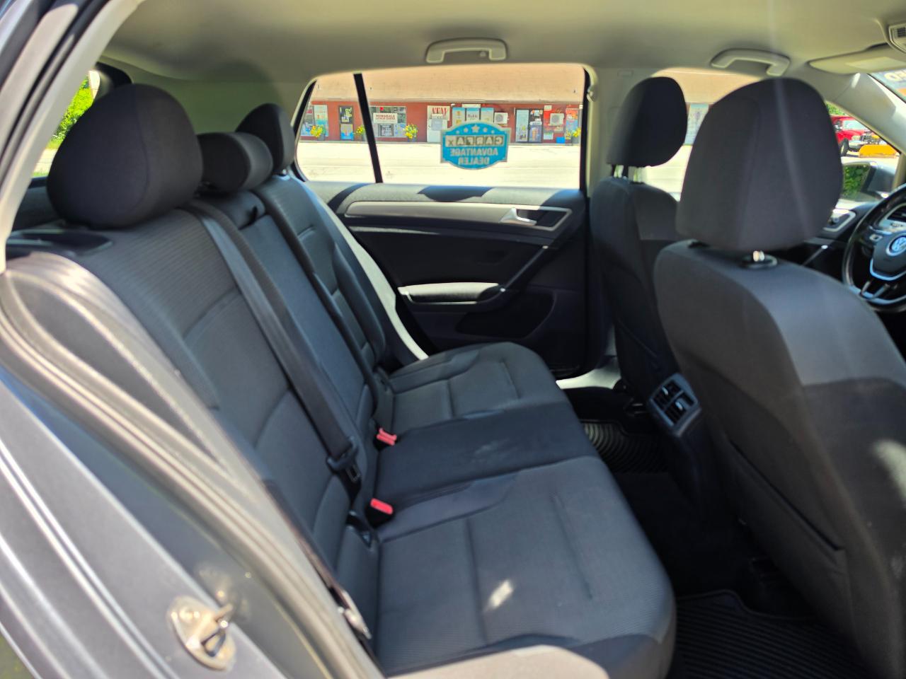 Volkswagen Golf TSI S 5M 2016
