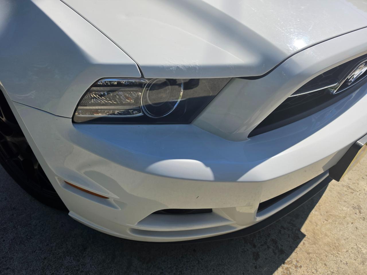 Ford Mustang V6 Convertible 2014