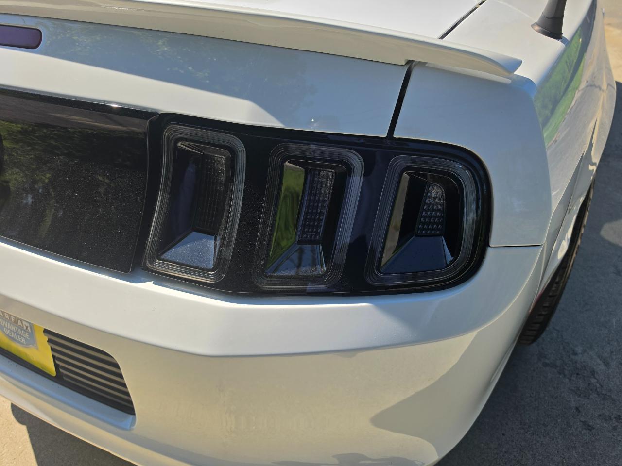 Ford Mustang V6 Convertible 2014