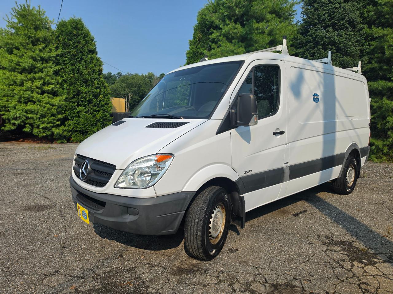 Mercedes-Benz Sprinter 2500 High Roof 144-in. WB 2012