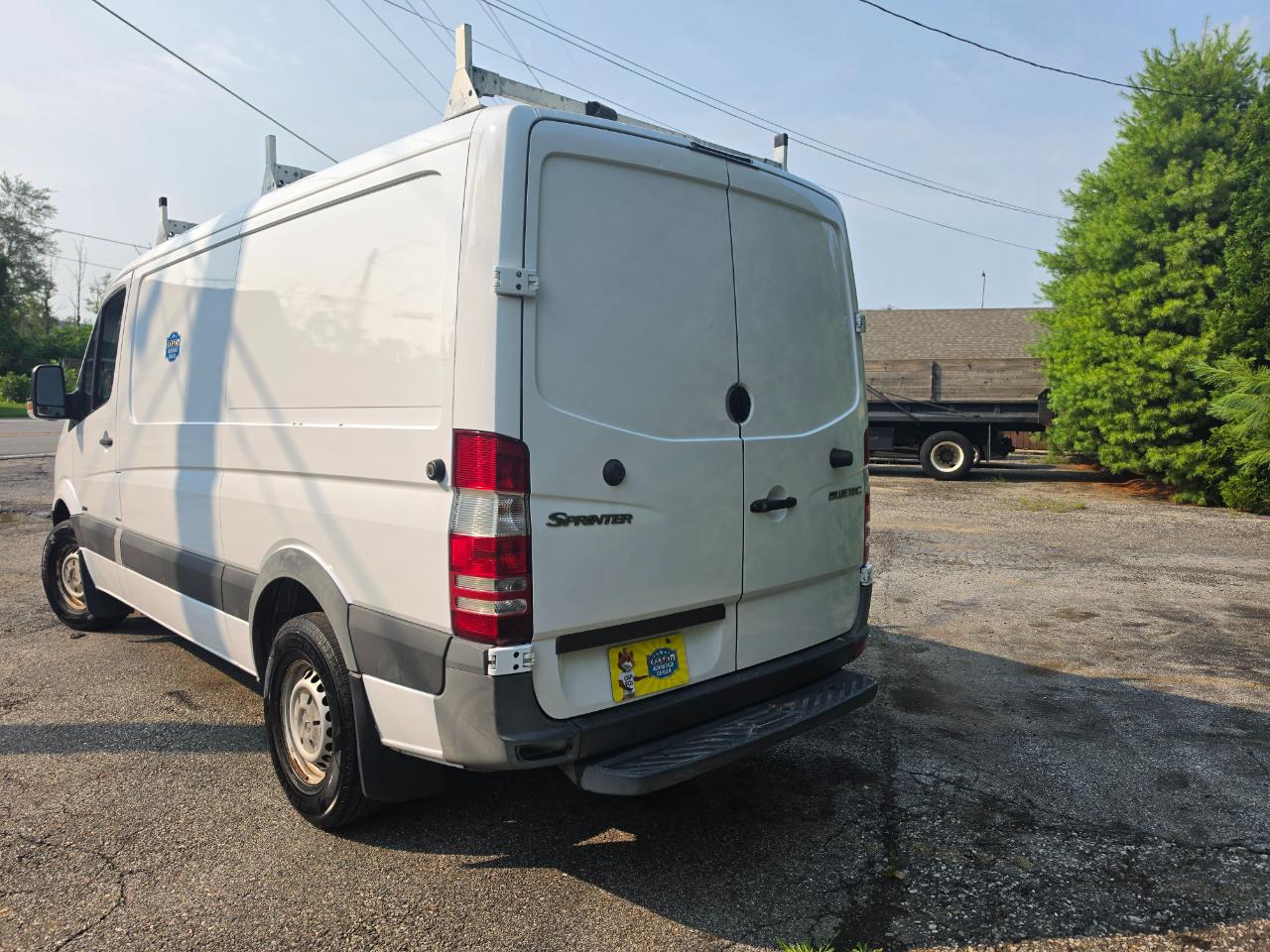 Mercedes-Benz Sprinter 2500 High Roof 144-in. WB 2012