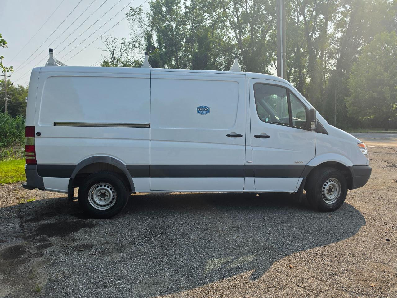 Mercedes-Benz Sprinter 2500 High Roof 144-in. WB 2012
