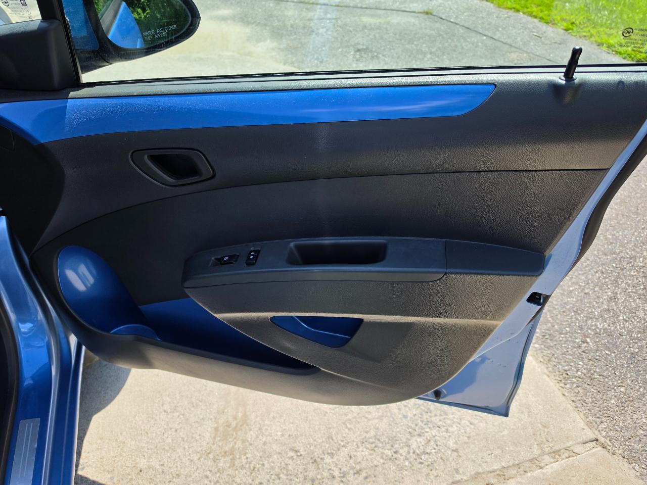 Chevrolet Spark 1LT Auto 2013
