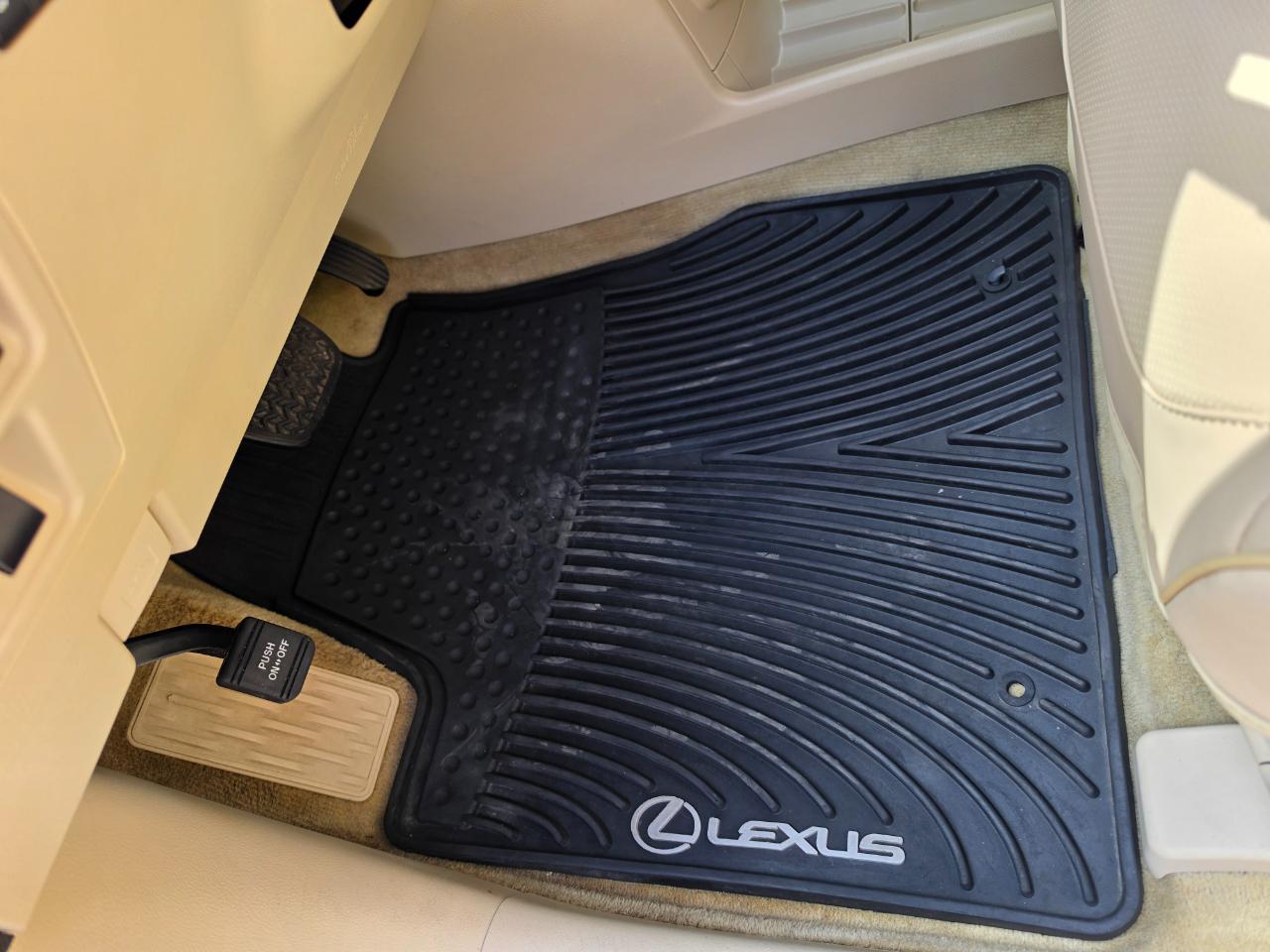Lexus RX 450h AWD 2010