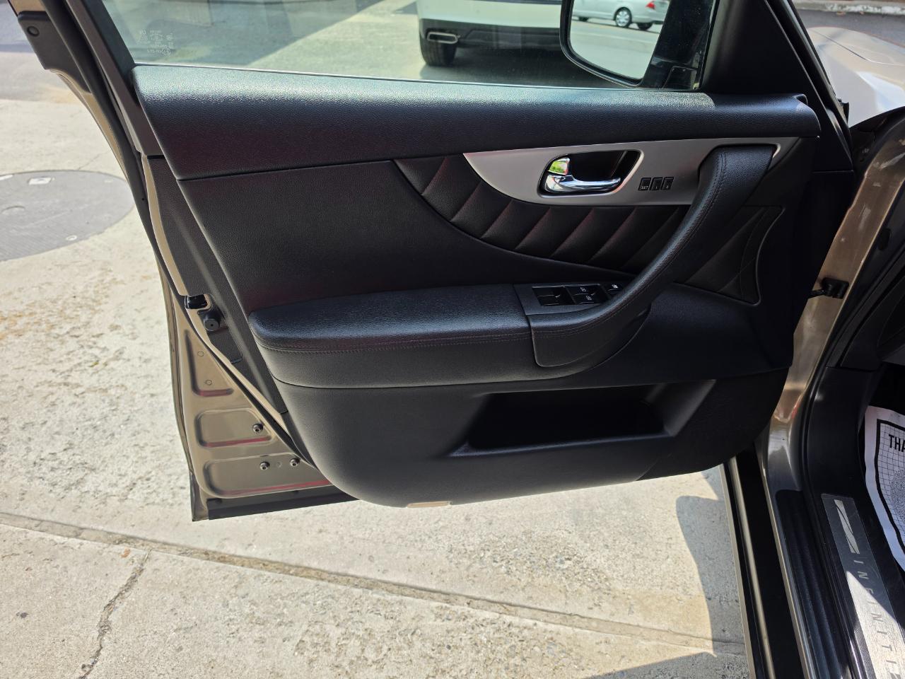 Infiniti FX FX37 AWD 2013