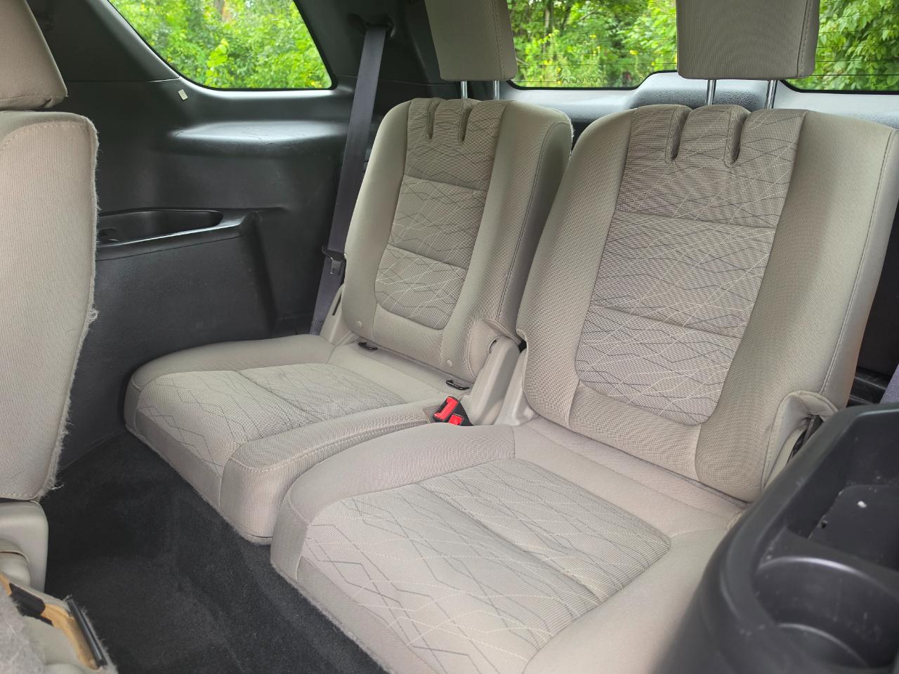 Ford Explorer Base 4WD 2015