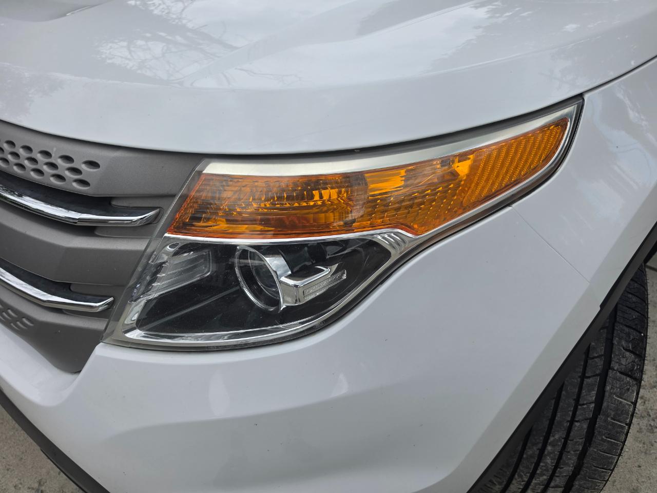 Ford Explorer Base 4WD 2015
