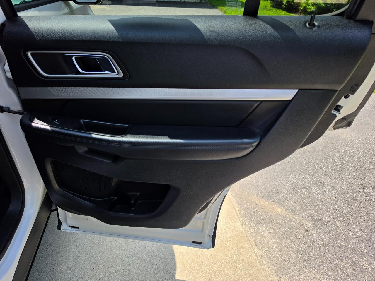 Ford Explorer XLT FWD 2017