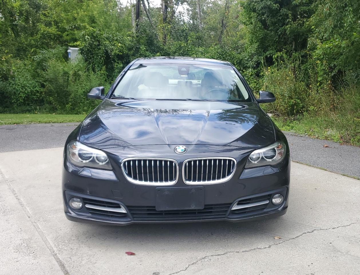 BMW 5-Series 528i xDrive 2015