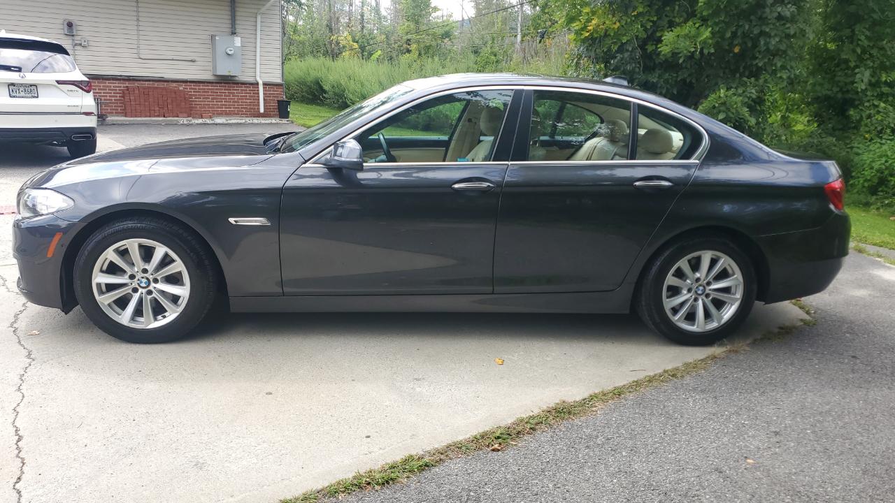 BMW 5-Series 528i xDrive 2015
