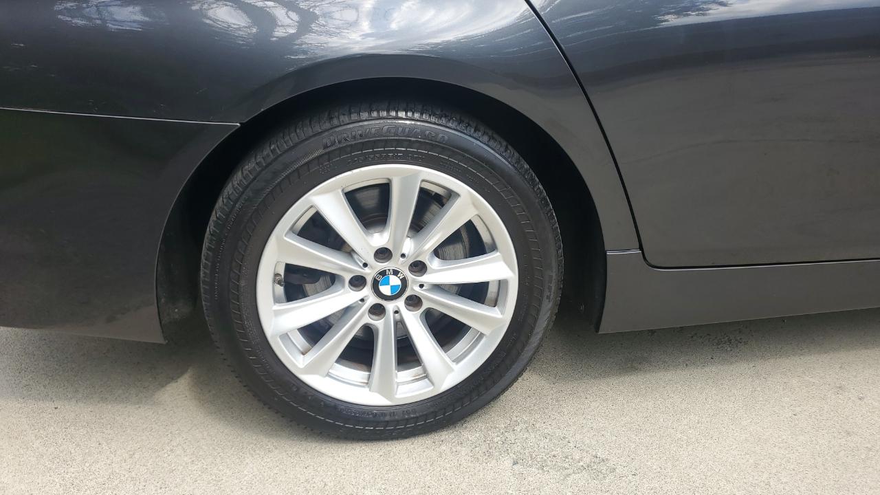 BMW 5-Series 528i xDrive 2015