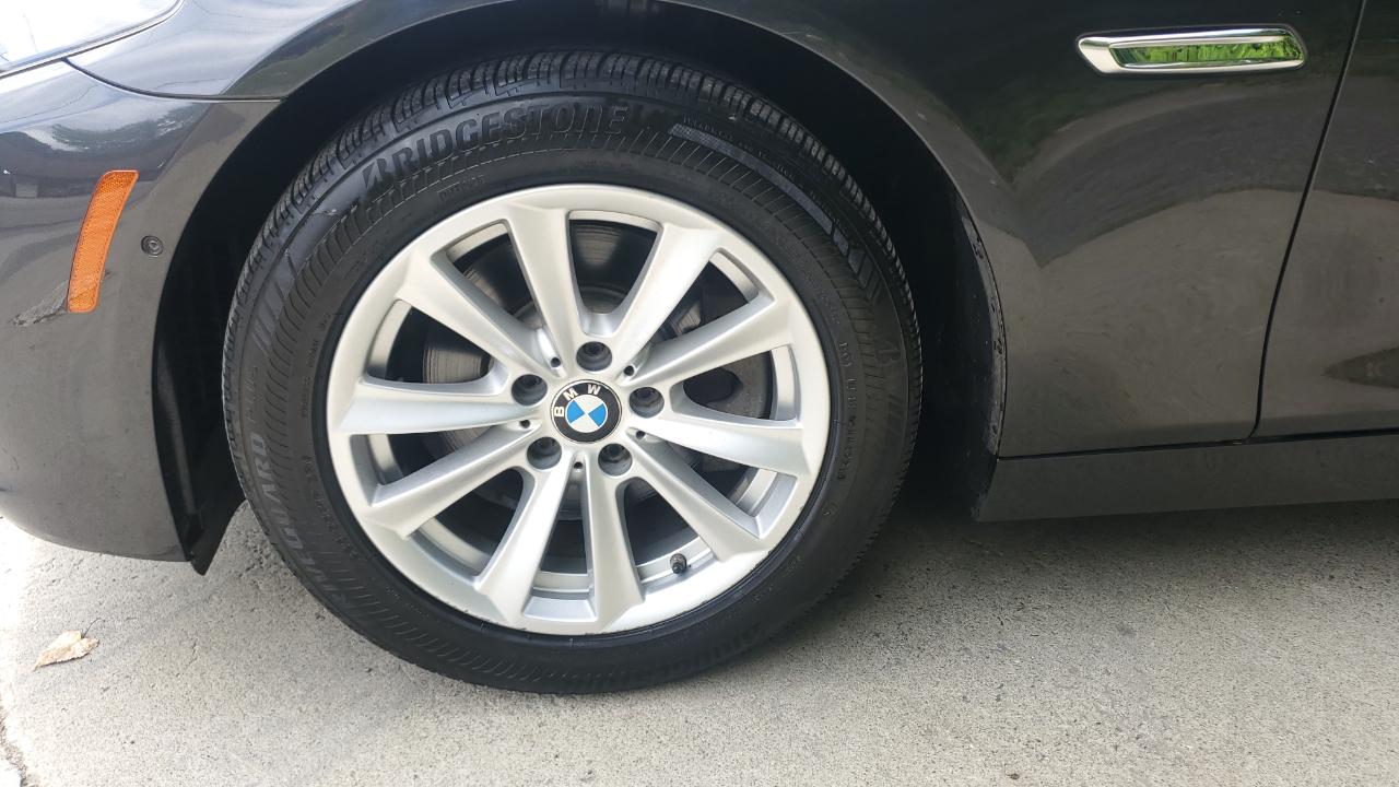 BMW 5-Series 528i xDrive 2015