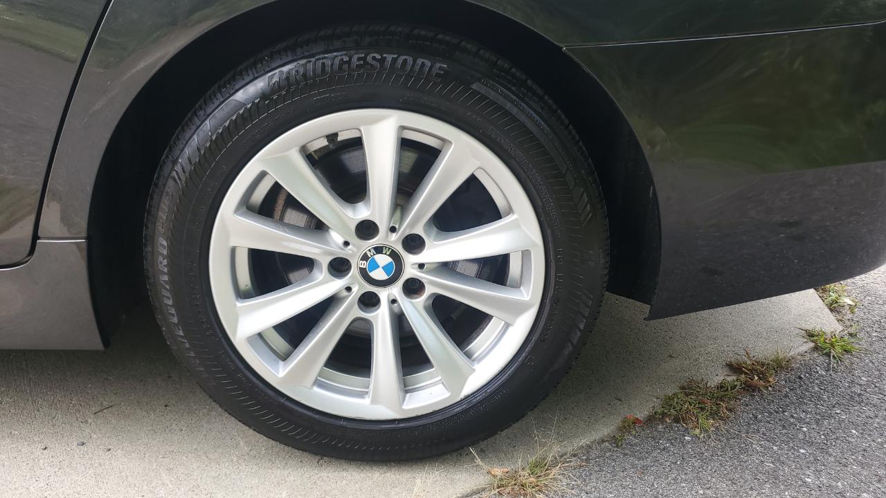 BMW 5-Series 528i xDrive 2015