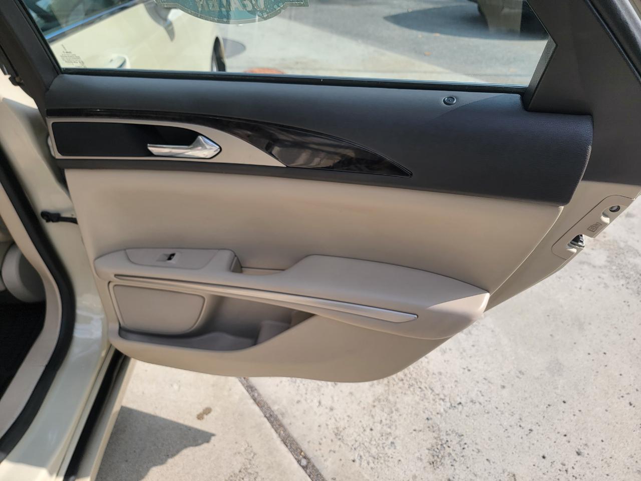 Lincoln MKZ AWD 2016