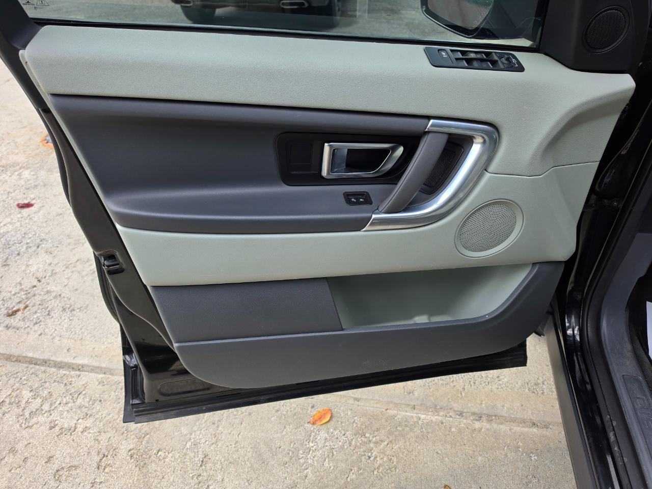 Land Rover Discovery Sport SE 2017