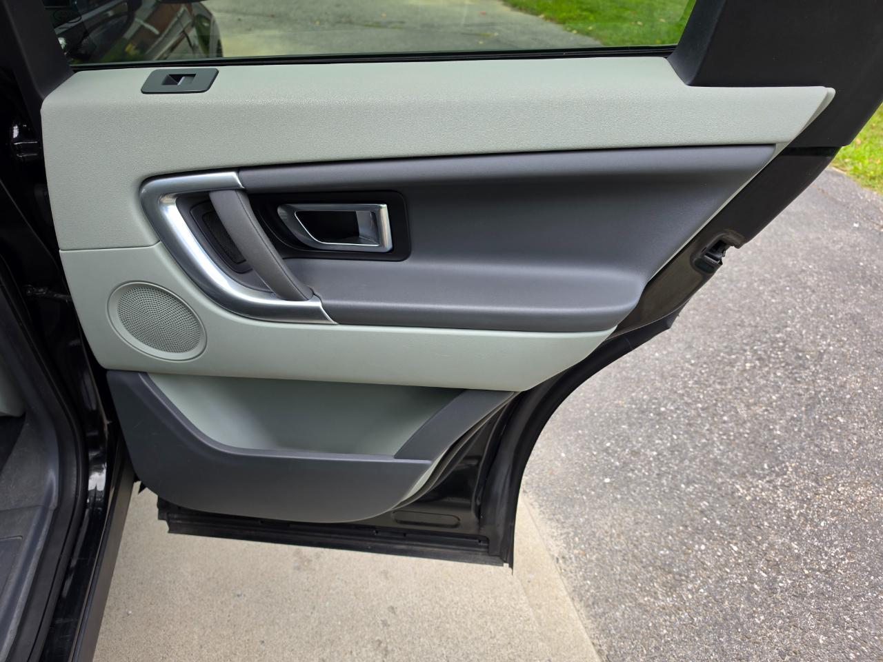 Land Rover Discovery Sport SE 2017