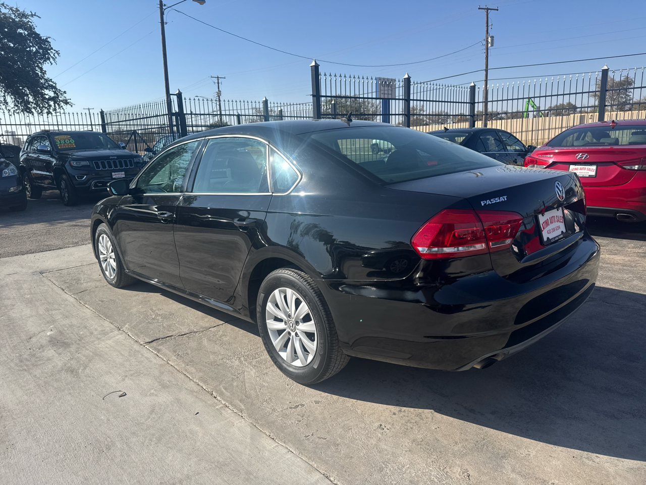 Volkswagen Passat 2.5L S 2013 Volkswagen Passat 2.5L S 2013