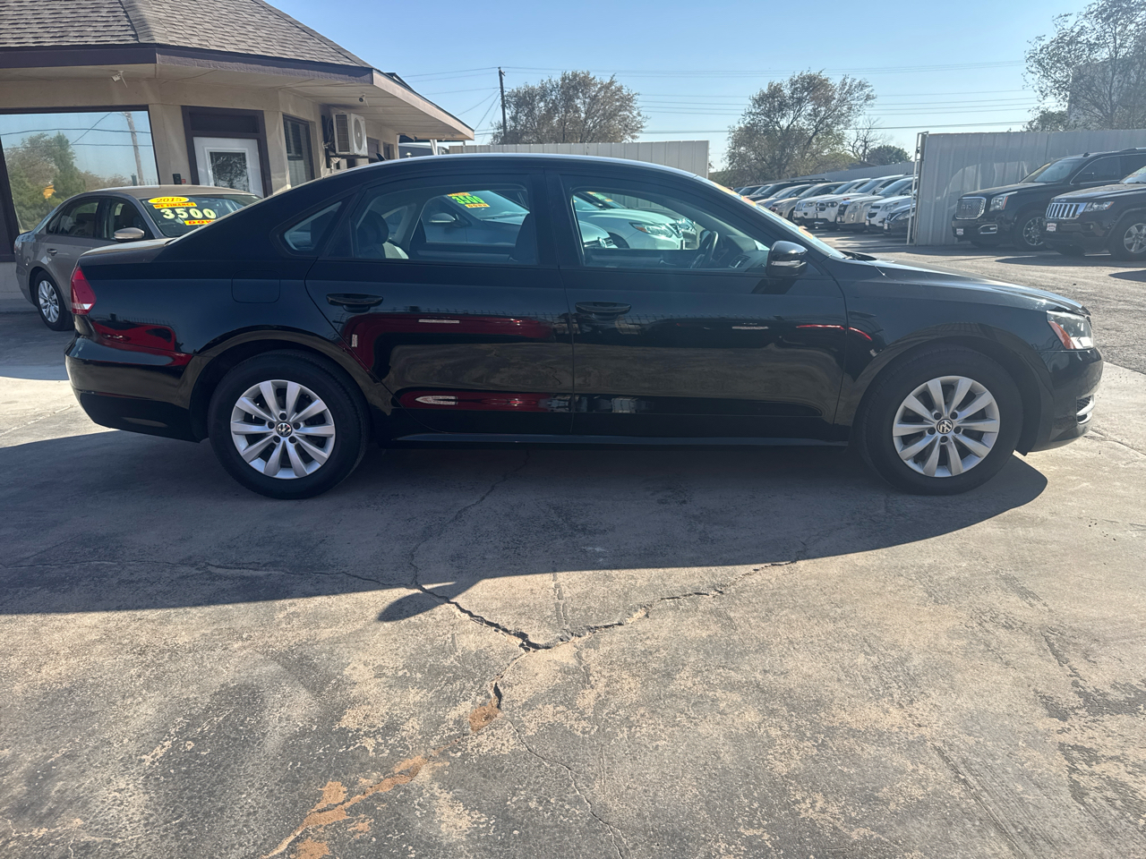 Volkswagen Passat 2.5L S 2013 Volkswagen Passat 2.5L S 2013