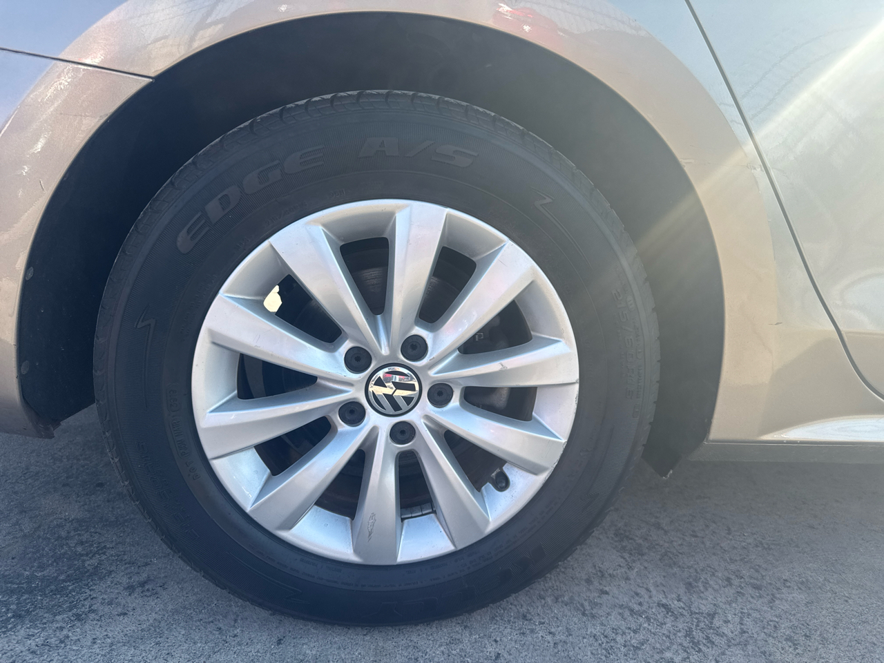 Volkswagen Passat Sport PZEV 5M 2015 Volkswagen Passat Sport PZEV 5M 2015