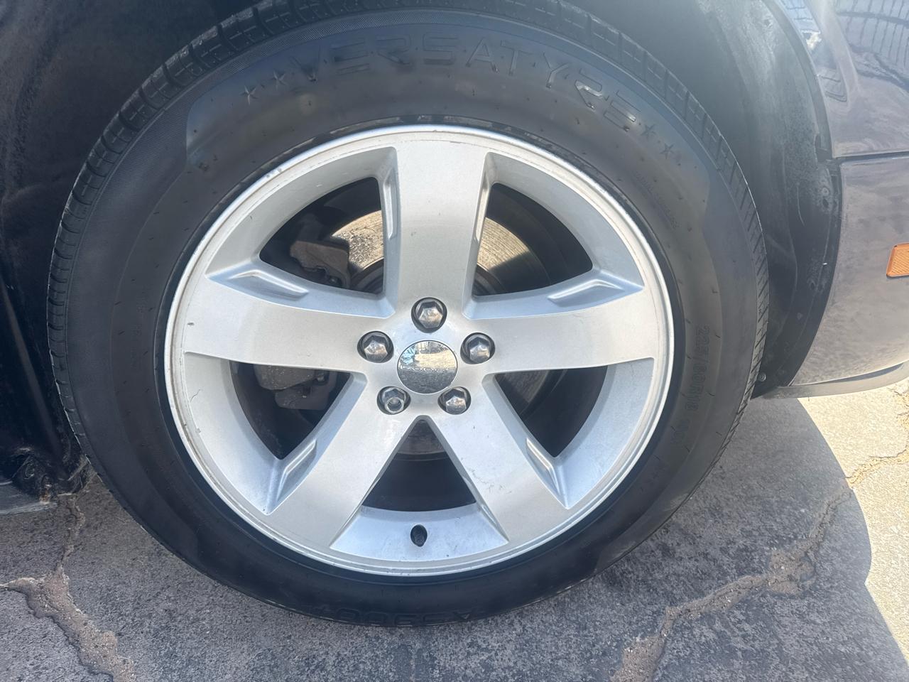 Dodge Challenger SXT 2014