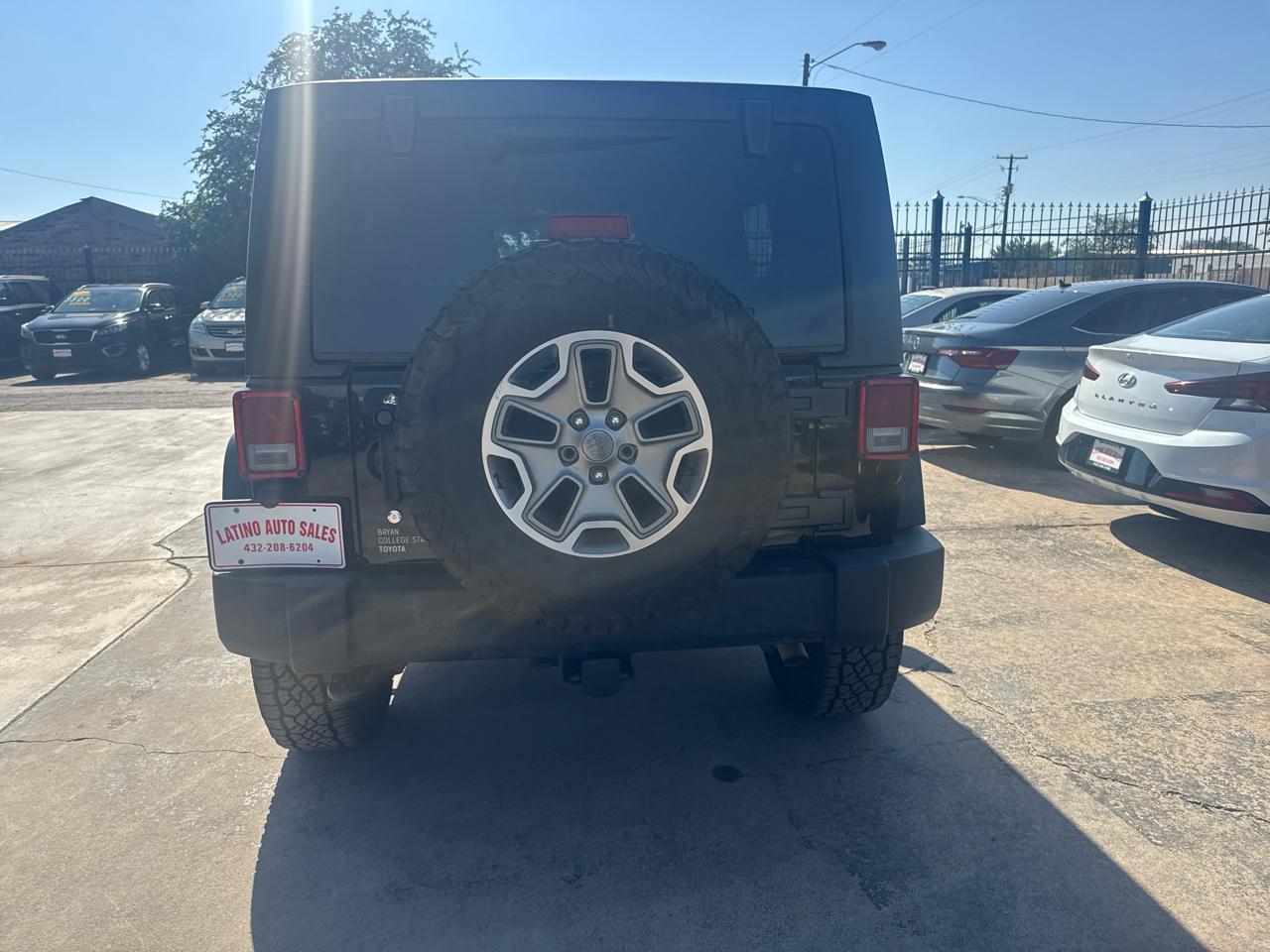 Jeep Wrangler Unlimited Rubicon 4WD 2015