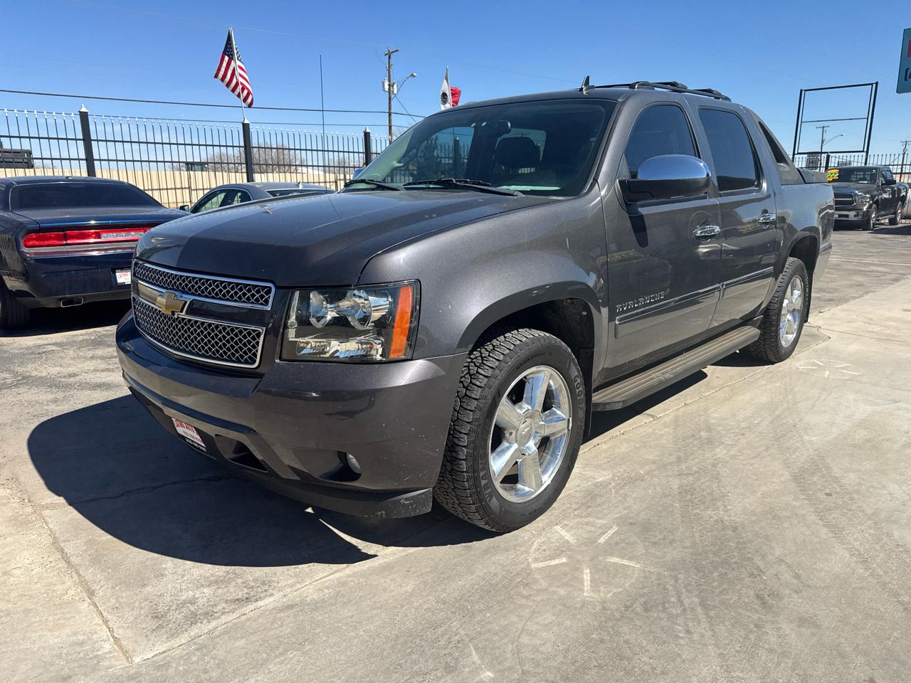 Chevrolet Avalanche LTZ 4WD 2011