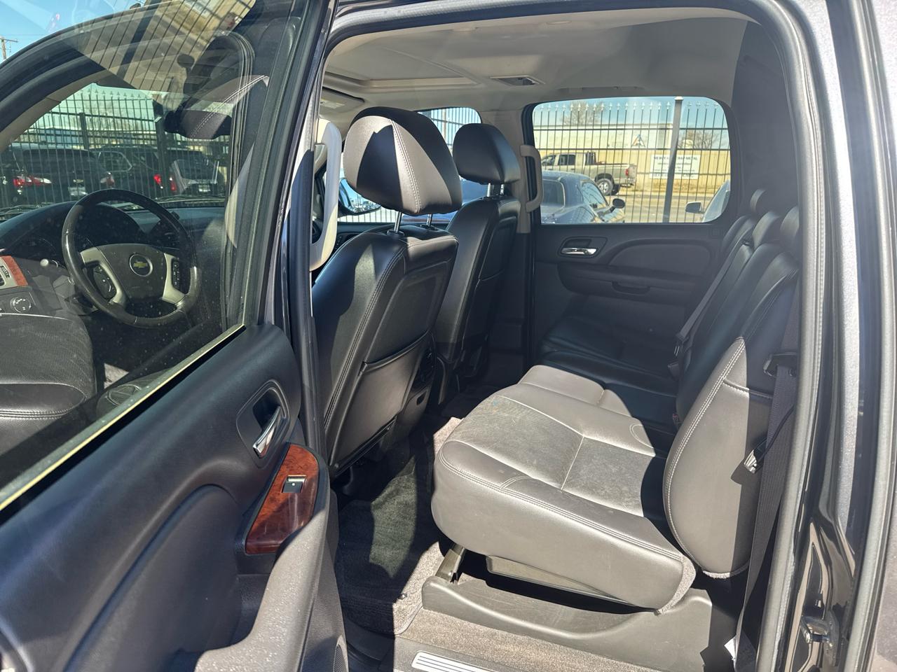 Chevrolet Avalanche LTZ 4WD 2011