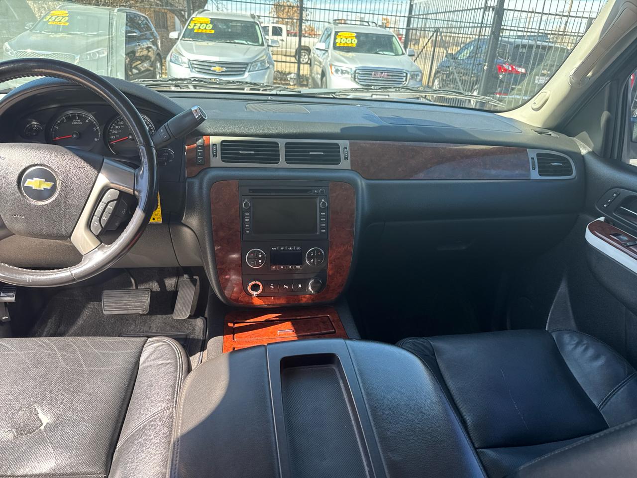 Chevrolet Avalanche LTZ 4WD 2011